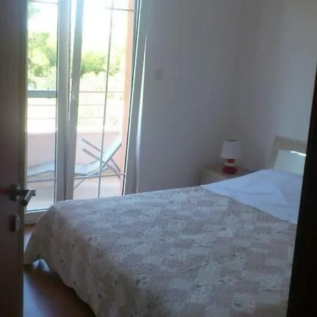 Apartamento Ferienwohnung Fuer 5 Personen Ca 60 Qm In Srima, Dalmatien Norddalmatien - B60472 Srima